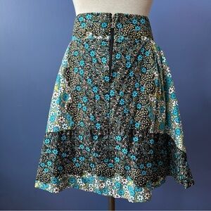Elegant Floral A-Line Skirt in Black,Turquoise